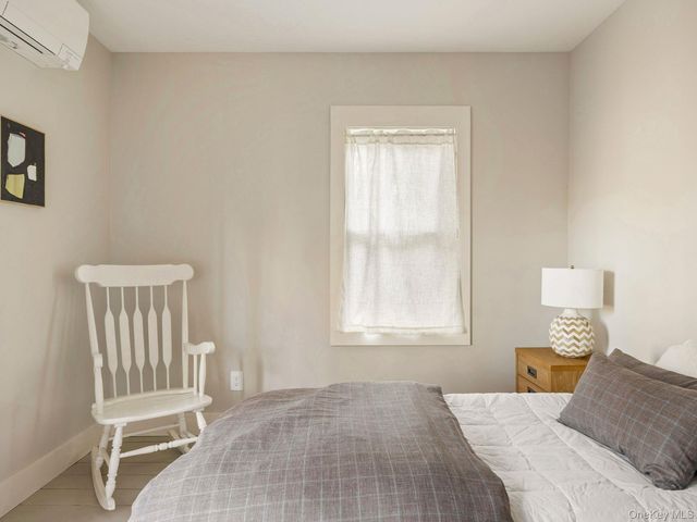 15 John Street, Rosendale, NY 12472