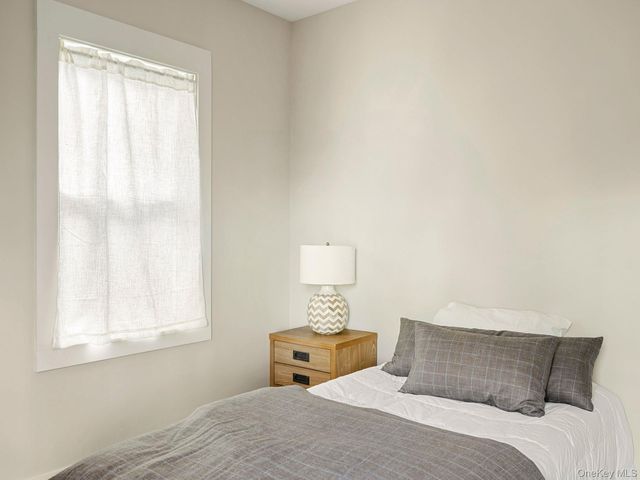 15 John Street, Rosendale, NY 12472