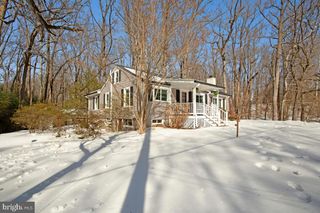 1930 SEVERN GROVE RD, Annapolis, MD 21401