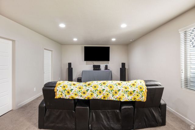 673 W DEEPDALE CT, Stansbury Park, UT 84074