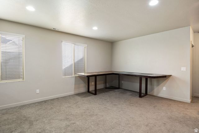 673 W DEEPDALE CT, Stansbury Park, UT 84074