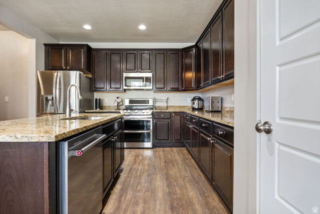 673 W DEEPDALE CT, Stansbury Park, UT 84074