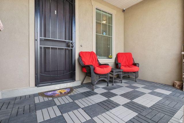 673 W DEEPDALE CT, Stansbury Park, UT 84074