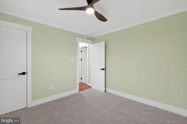 1943 S LOWELL ST, Arlington, VA 22204