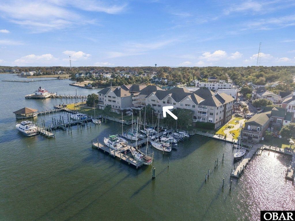 Image 1 of property listing at 207 Queen Elizabeth Avenue, Manteo, NC 27954