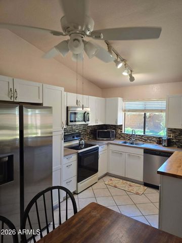 6439 E GRANDVIEW Drive, Scottsdale, AZ 85254