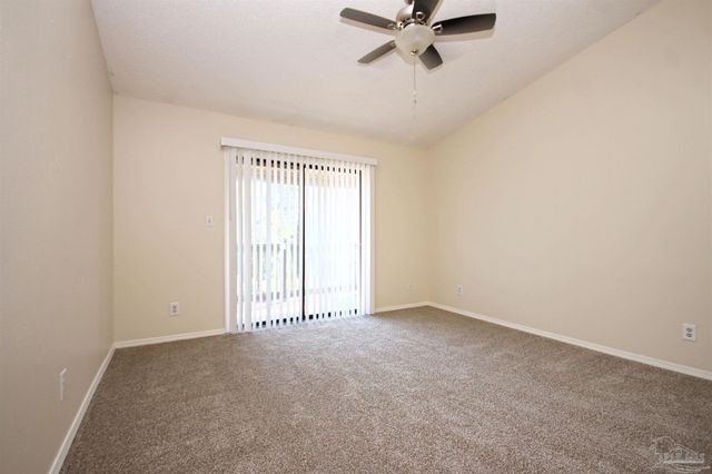 2303 W Michigan Ave F-5, Pensacola, FL 32526