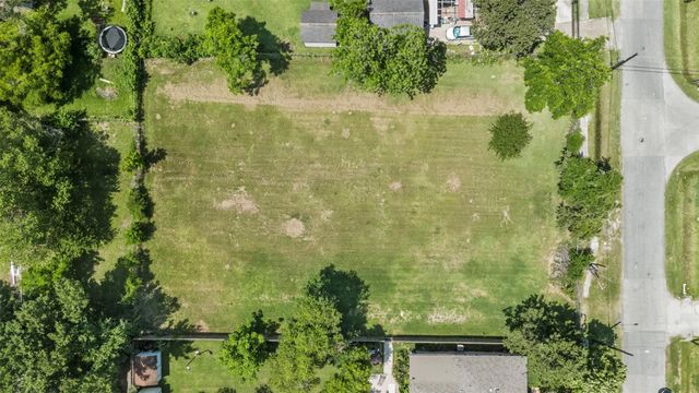 7821 Melrose Street, Houston, TX 77022