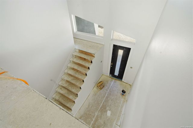 216 Sendera Way, Canyon Lake, TX 78133