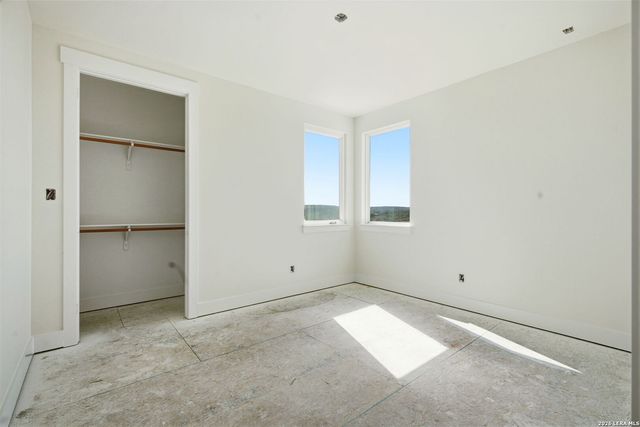 216 Sendera Way, Canyon Lake, TX 78133