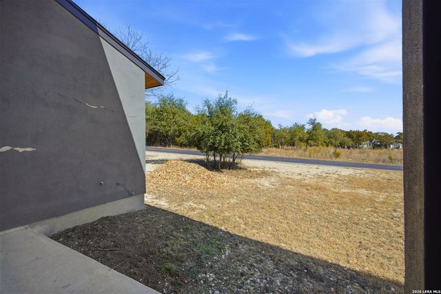 216 Sendera Way, Canyon Lake, TX 78133