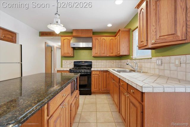 439 N Linville Street, Westland, MI 48185