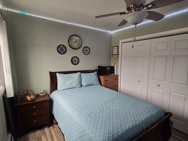 161 W ELK Trail W 263, Carol Stream, IL 60188