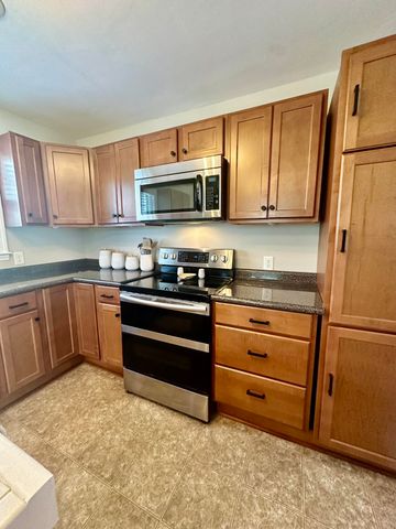 400 Wadsworth Road, Spartanburg, SC 29301