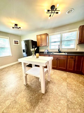 400 Wadsworth Road, Spartanburg, SC 29301