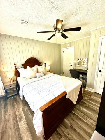 400 Wadsworth Road, Spartanburg, SC 29301
