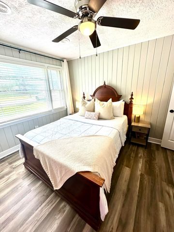 400 Wadsworth Road, Spartanburg, SC 29301