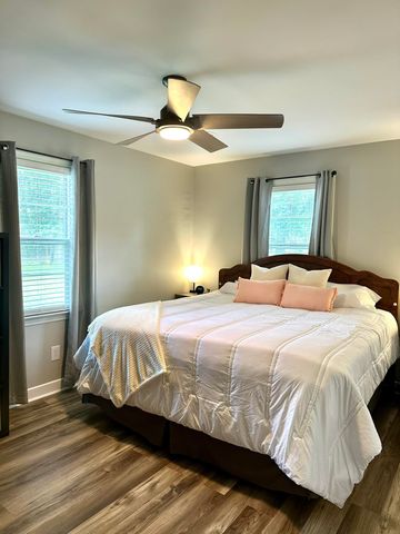 400 Wadsworth Road, Spartanburg, SC 29301