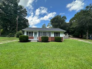 400 Wadsworth Road, Spartanburg, SC 29301