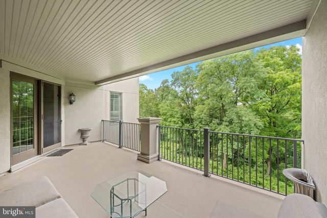 5304 PARKVIEW DR, Haverford, PA 19041