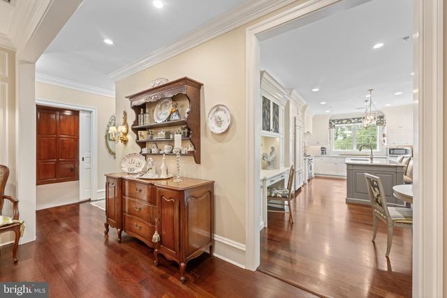 5304 PARKVIEW DR, Haverford, PA 19041