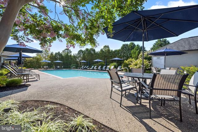 5304 PARKVIEW DR, Haverford, PA 19041