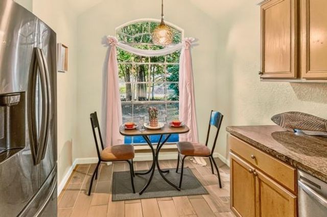 1727 Millhouse Road, Houston, TX 77073