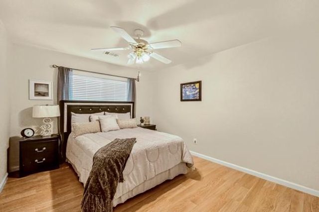 1727 Millhouse Road, Houston, TX 77073