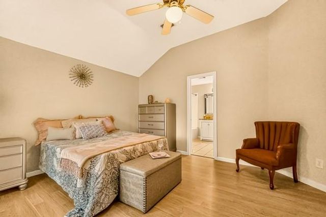 1727 Millhouse Road, Houston, TX 77073