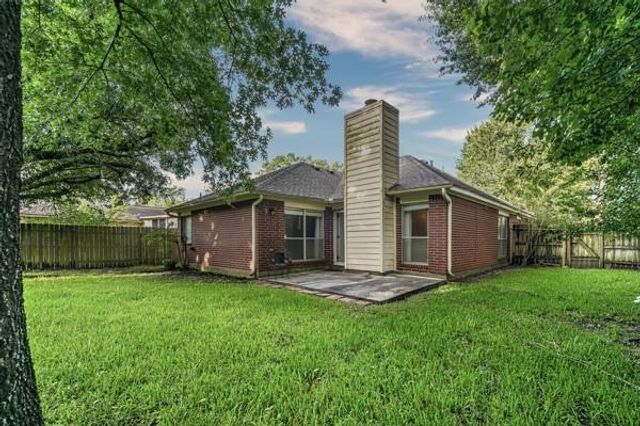 1727 Millhouse Road, Houston, TX 77073