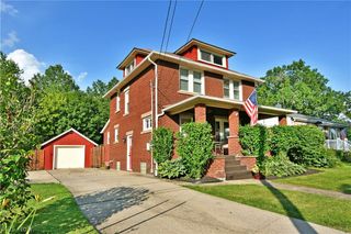 2076 Vernon Avenue NW, Warren, OH 44483