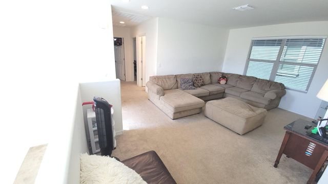 1648 S 82nd Way, Mesa, AZ 85209