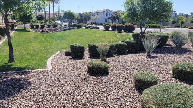1648 S 82nd Way, Mesa, AZ 85209