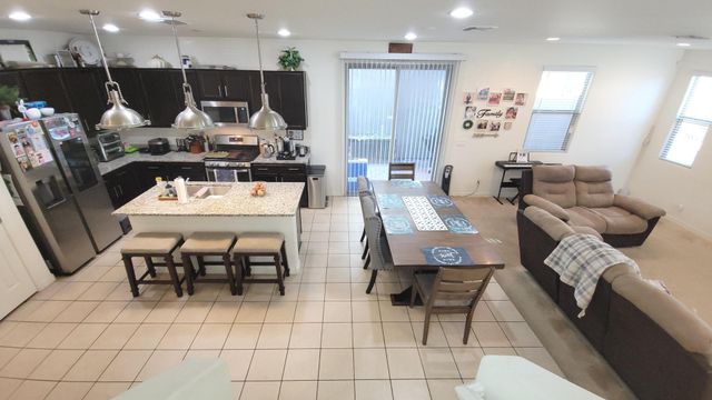 1648 S 82nd Way, Mesa, AZ 85209