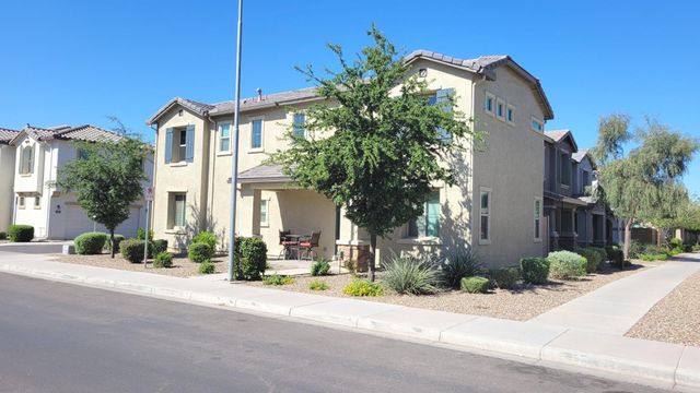 1648 S 82nd Way, Mesa, AZ 85209