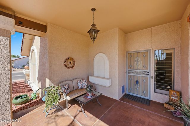 13726 W GABLE HILL Drive, Sun City West, AZ 85375