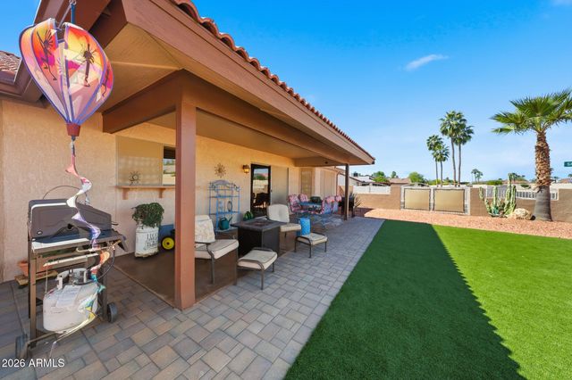 13726 W GABLE HILL Drive, Sun City West, AZ 85375