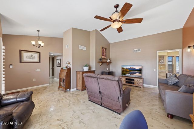 13726 W GABLE HILL Drive, Sun City West, AZ 85375
