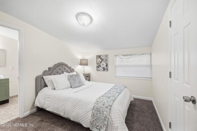 7624 SANDHURST Road S, Jacksonville, FL 32277