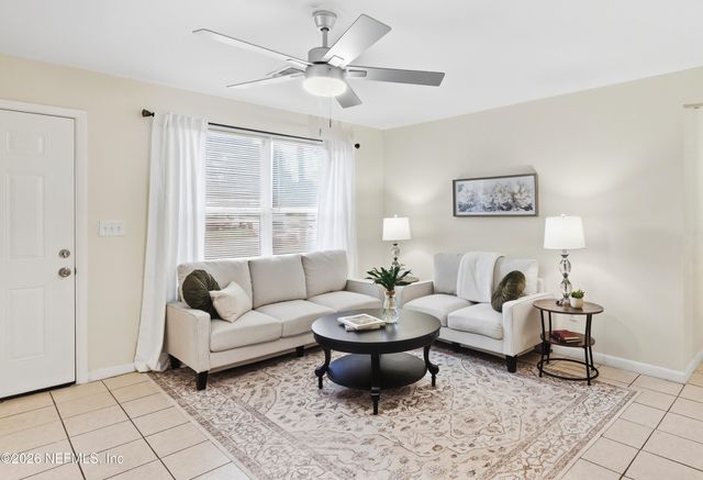 7624 SANDHURST Road S, Jacksonville, FL 32277
