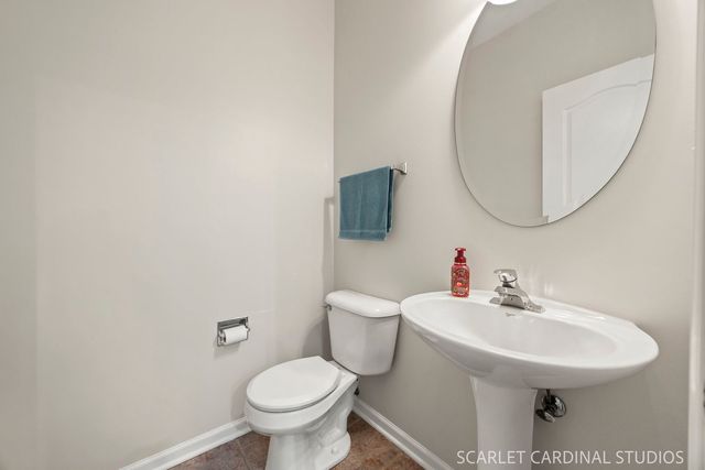 2534 Capitol Avenue, Aurora, IL 60503