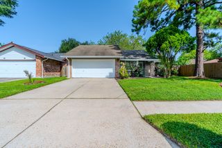 4218 E Terrace Creek Circle, Houston, TX 77014