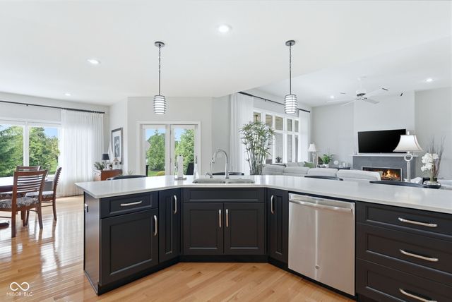 1504 N Legend Court, Muncie, IN 47304