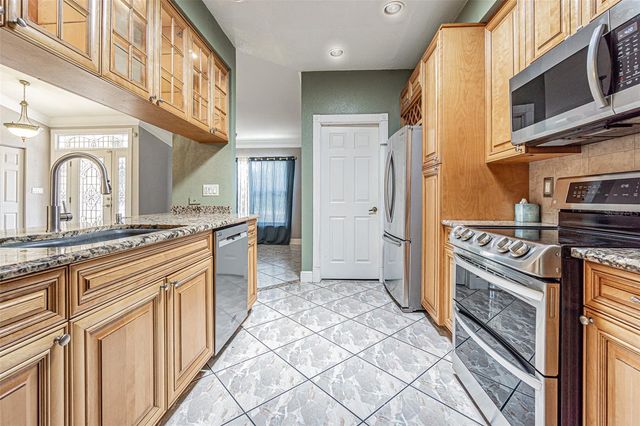 7715 CYPRESS TRACE COURT, New Port Richey, FL 34653