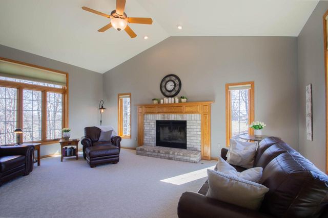 N452 Beverly DRIVE, Watertown, WI 53098