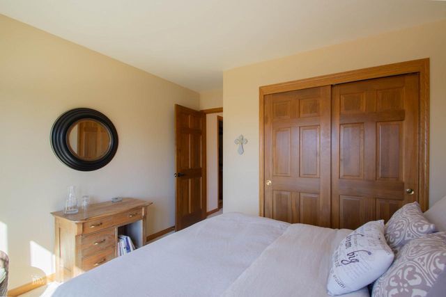 N452 Beverly DRIVE, Watertown, WI 53098