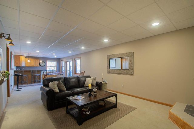 N452 Beverly DRIVE, Watertown, WI 53098