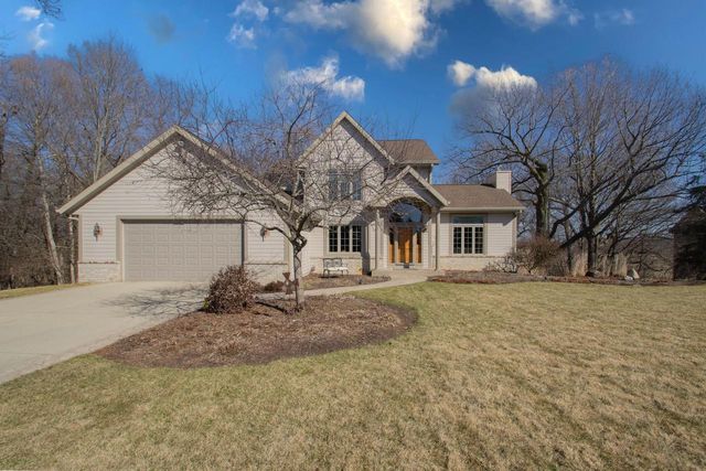 N452 Beverly DRIVE, Watertown, WI 53098