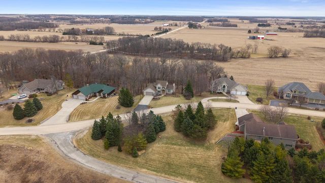 N452 Beverly DRIVE, Watertown, WI 53098