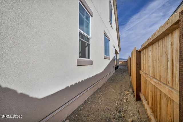 6870 Pilot Peak Road, Sparks, NV 89436